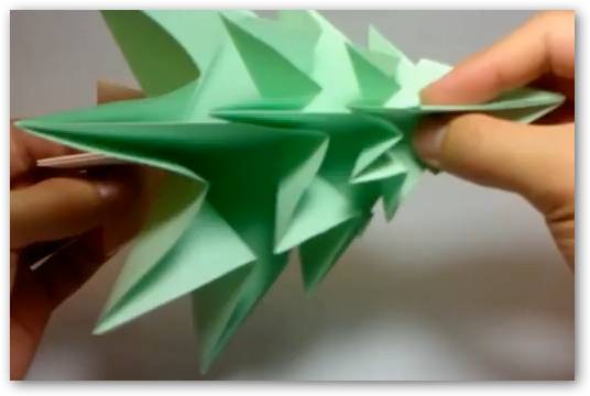 Albero Di Natale Di Carta Origami.Albero Di Natale Alternativo